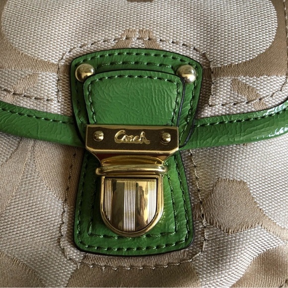 Coach Beige Women's Bag - Picture 6 of 9